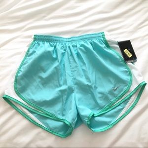 Women’s Nike Dri-Fit  Tempo Shorts